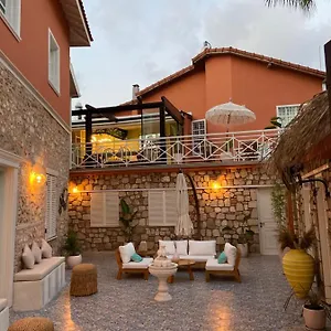 5* Oda ve Kahvaltı Noa's Boutique